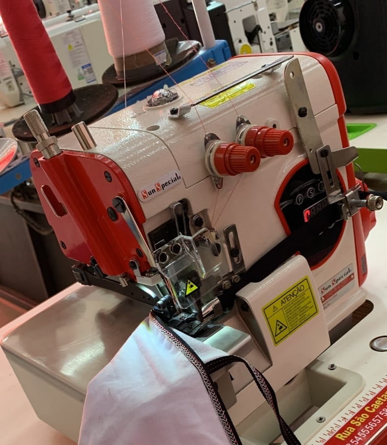 Maquina de costura Interloque SS-95D para aplicar elástico em calcinha (viés mexicano) 